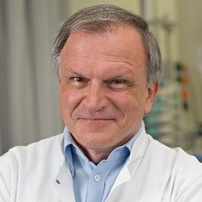 retrato del especialista en salud masculina 